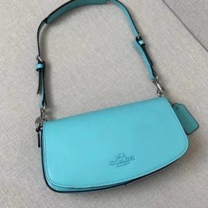 COACHH ANDREA SHOULDER BAG IN STOCK
