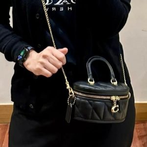 COACHH TRAIL SLING BAG