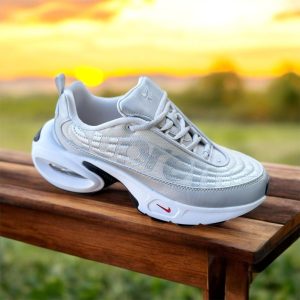 NIKEE AIRMAX PORTAL SUPREME TRAINERS 