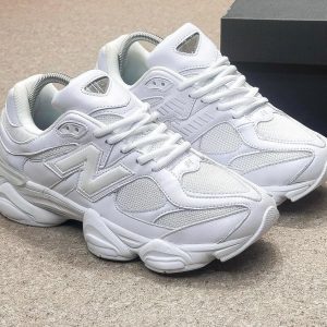 NEW BALANCEE 9060 TRIPPLE white 