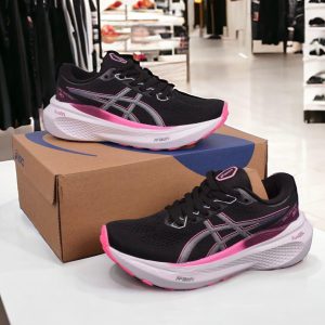 ASICSS GEL-KAYANO 30