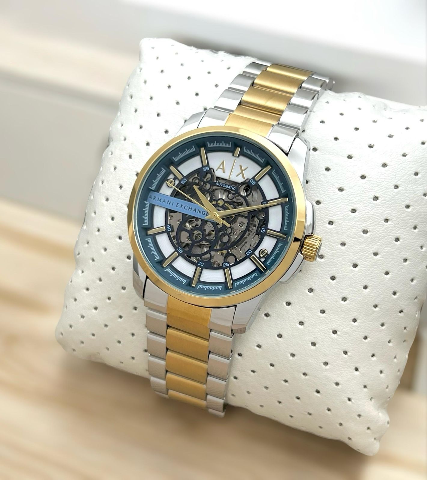 ARMANII EXCHANGEE - Image 3