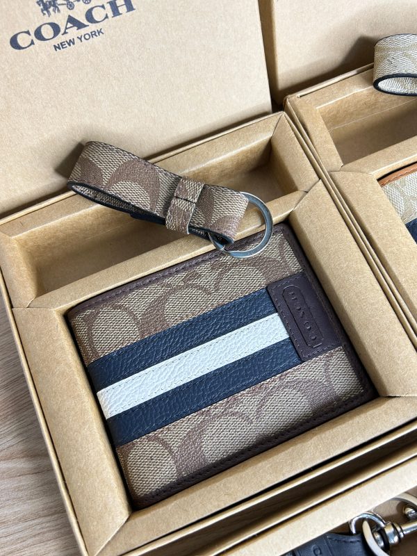 COACHH PREMIUM QUALITY LEATHER WALLETS WITH KEY CHAIN
