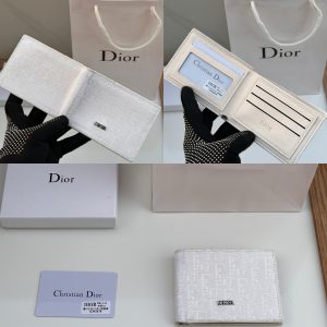 DIORR WALLET