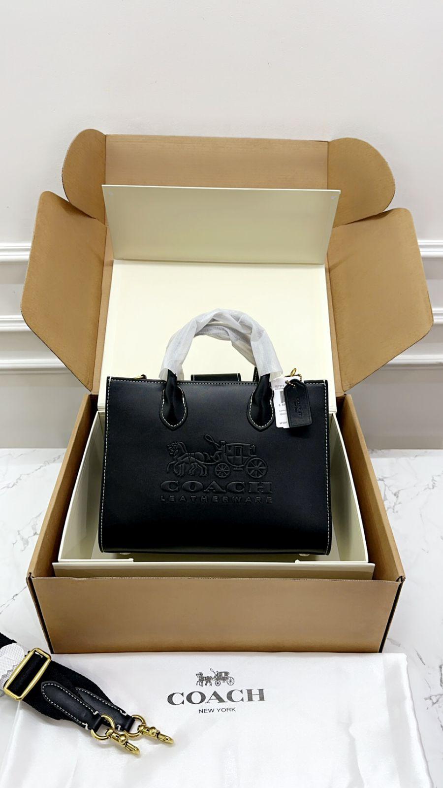 Coachh Ace Tote Bag 26 In Stock - Image 4