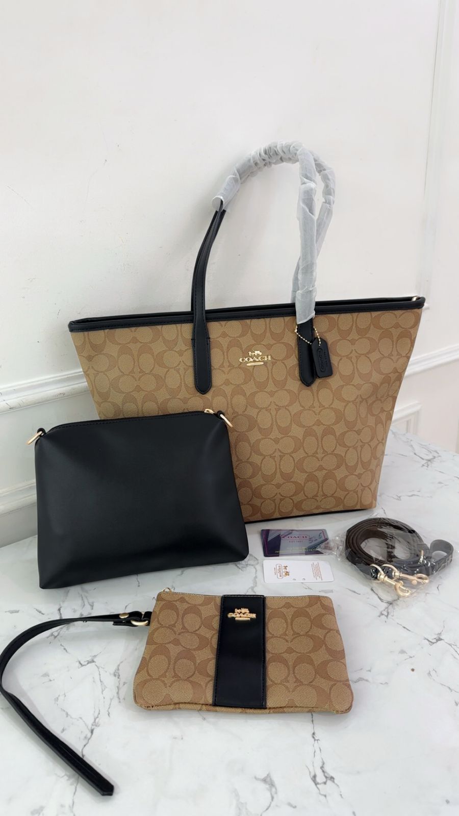 Latest Coachh Tote Combo In Stock