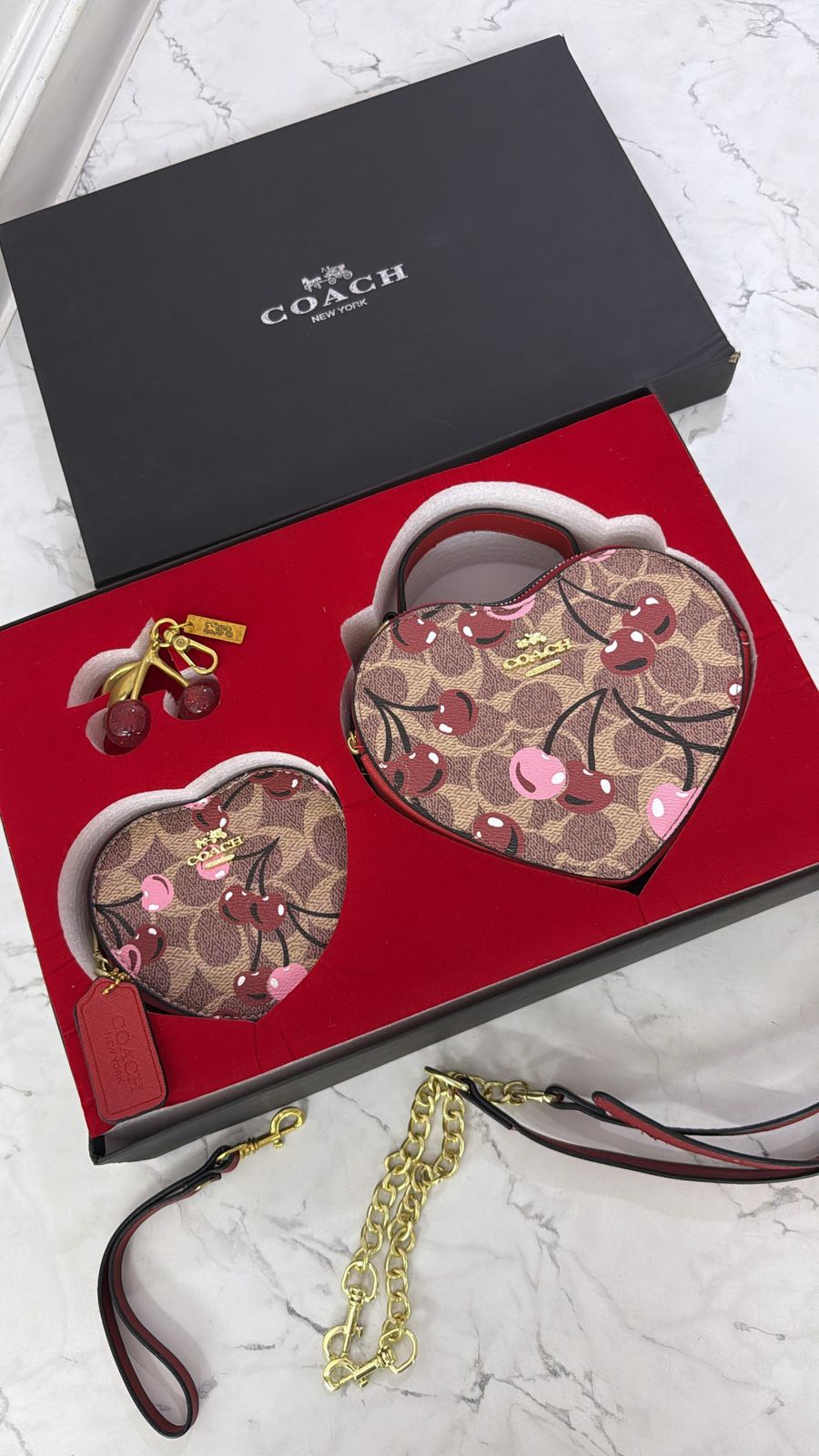 Coachh Heart ❤️ Combo Set In Stock - Image 3
