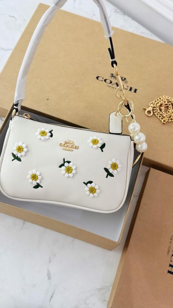Coachh Nolita 19 Daisy Floral Bag - Image 2