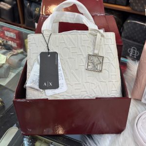 ARMANII PREMIUM