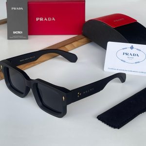PRADAA SUNGLASSESS