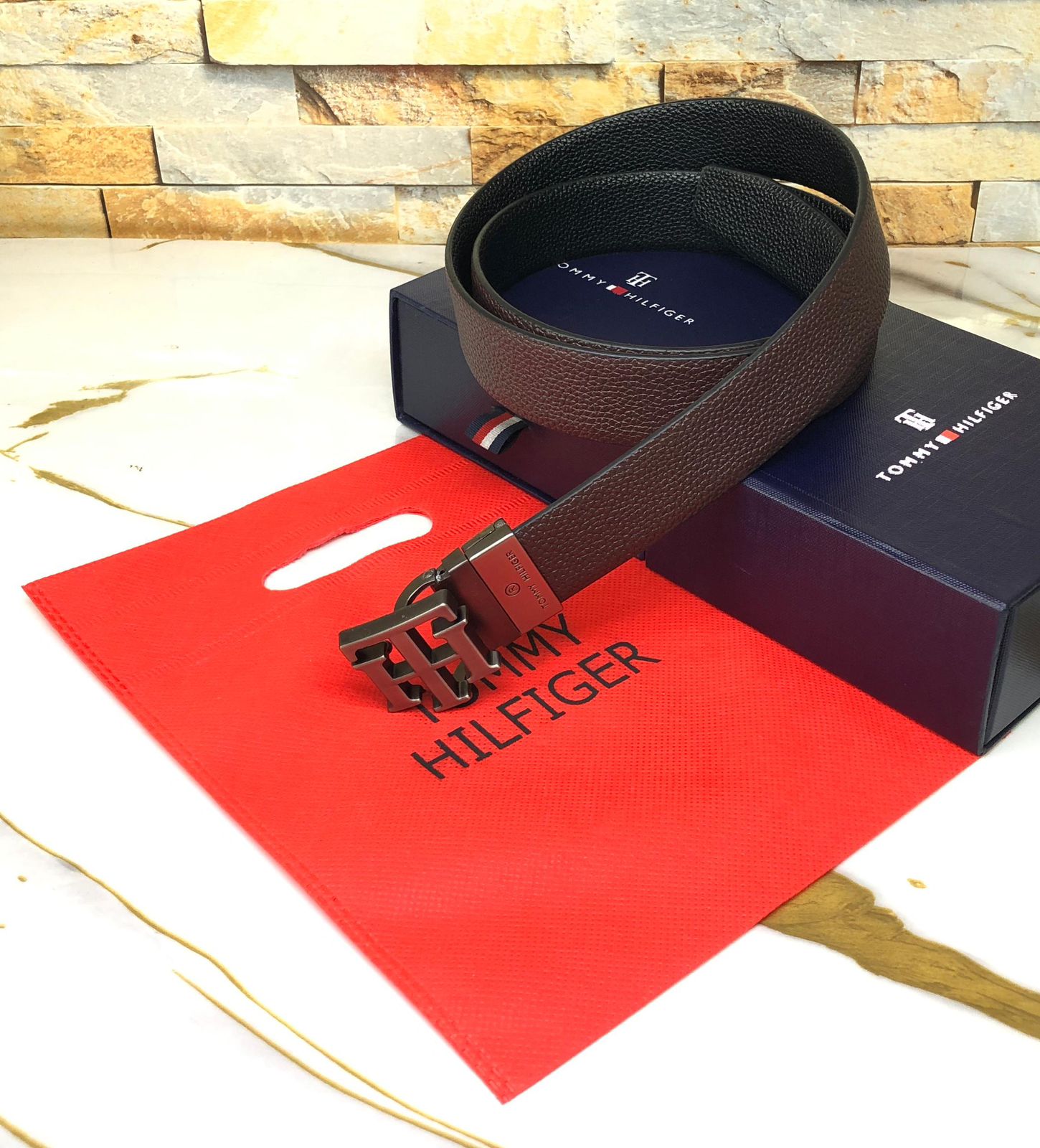 TOMMYY HILFIGERR - Image 2