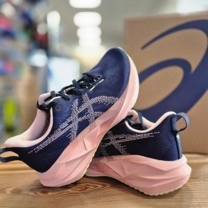 Asics Novablast 5 Midnight Breeze Peach