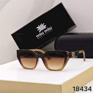 MIU MIUU SUNGLASSES