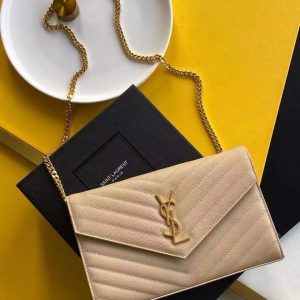 YsllEnvelope Chain Crossbody Bag