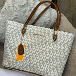 MICHEALL KORSS JET SET TOTE HANDBAG