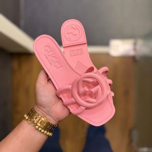 GUCCII-made In Italy Flats 