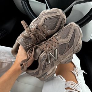 New Balancee 9060 “MUSHROOM & BEIGE GUM