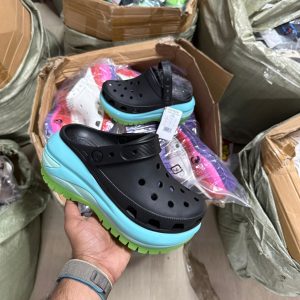 WMNS Crocss Mega Crush Sandal