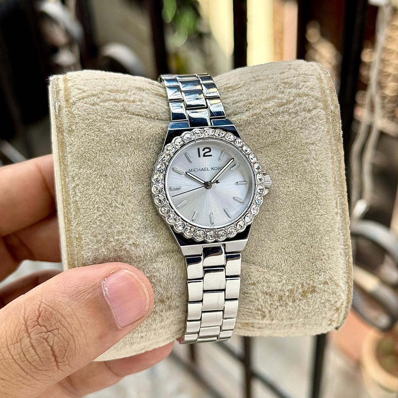 Michaell Korss - Image 8