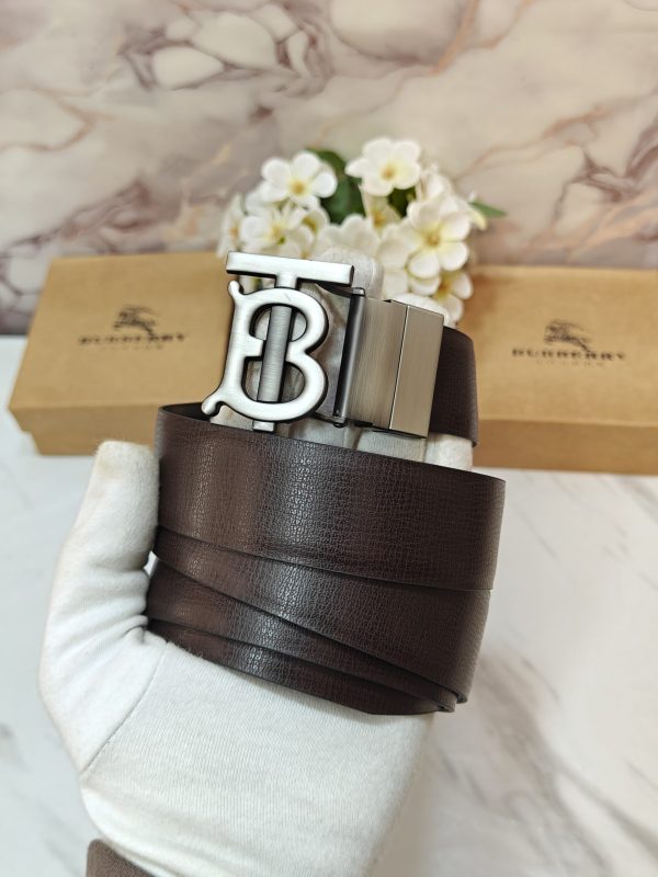 TB BURBERRYY PREMIUM QUALITY REVERSIBLE BELTS