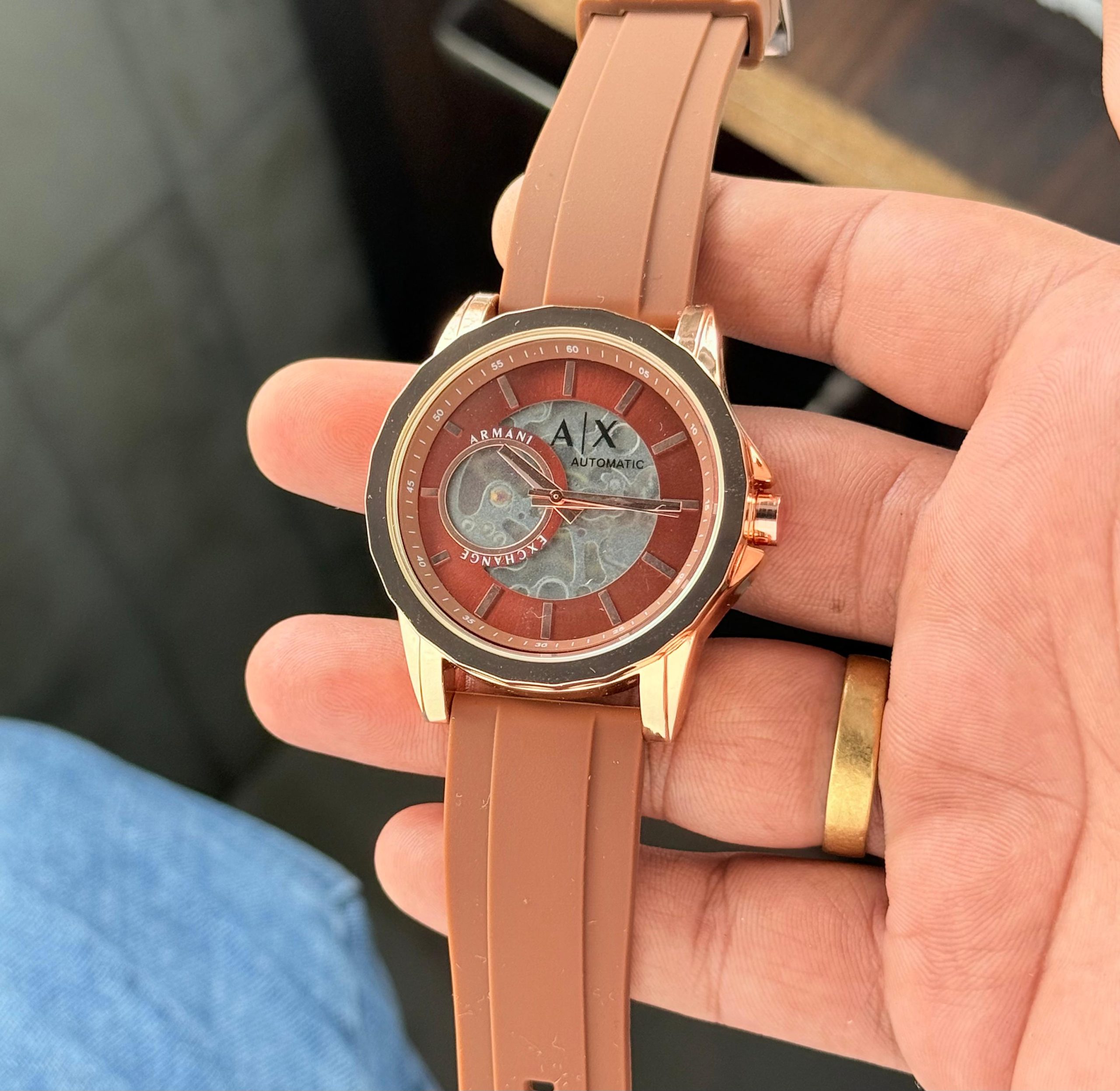 ARMANII EXCHANGEE - Image 3