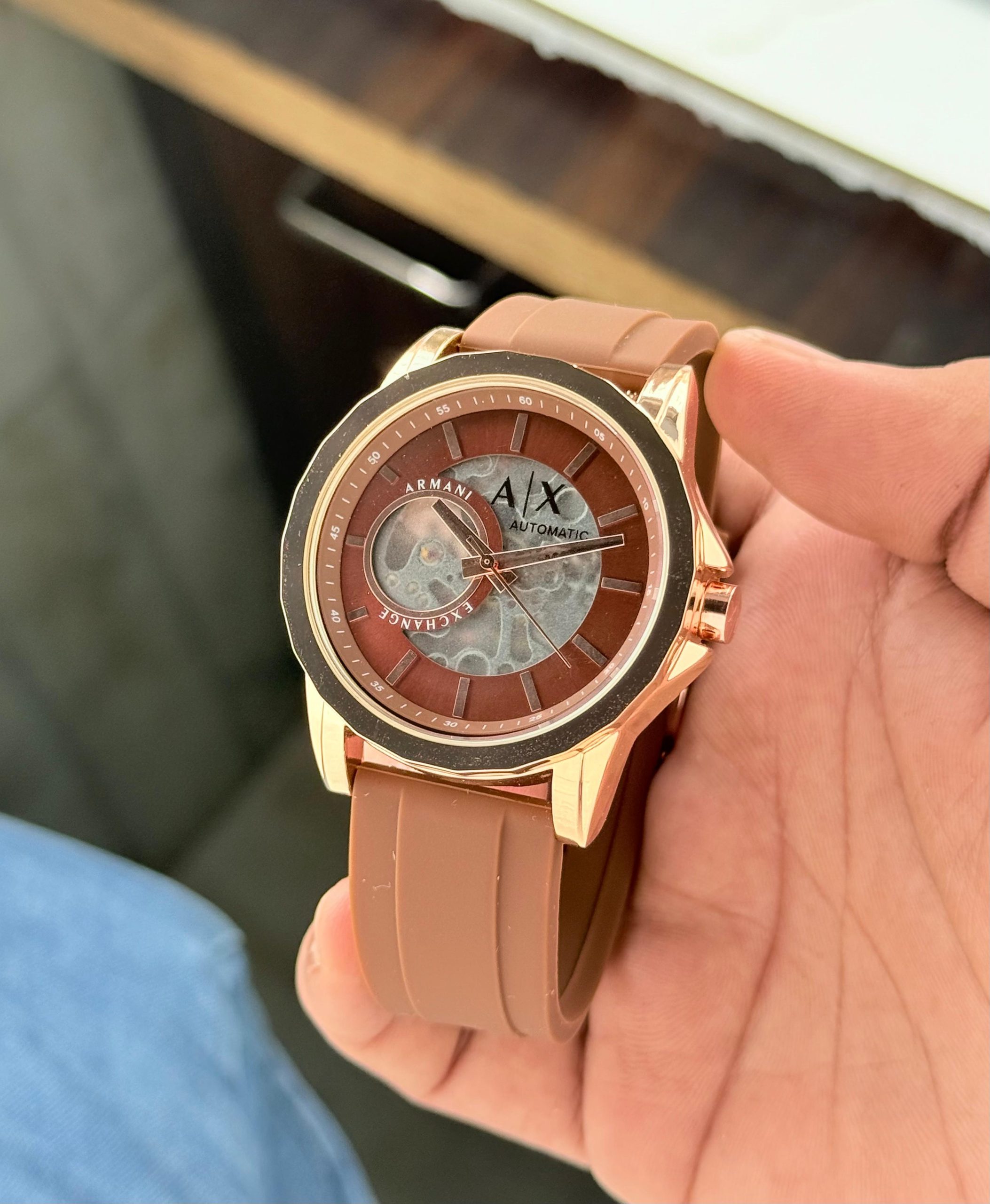 ARMANII EXCHANGEE - Image 2