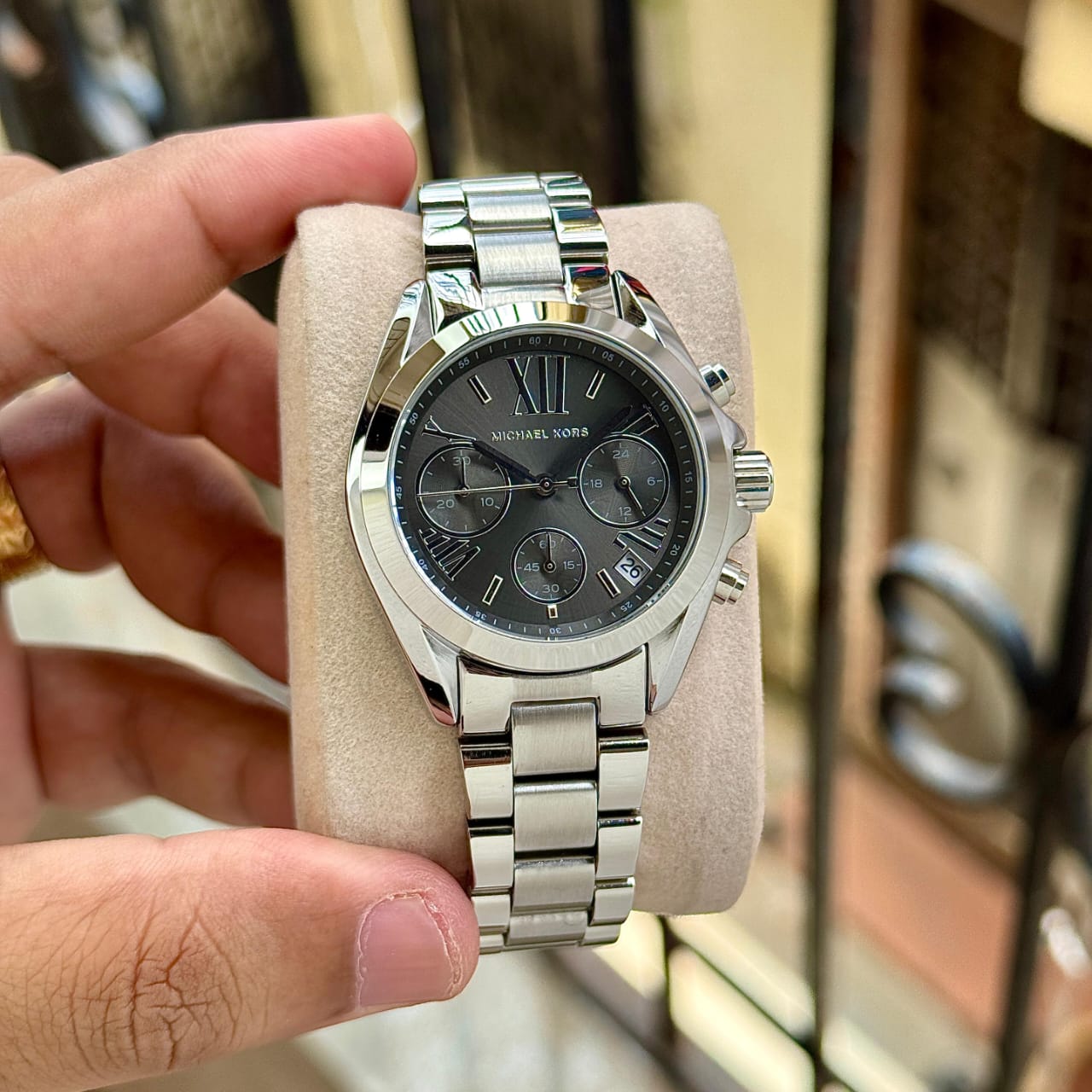 Michaell Korss - Image 12