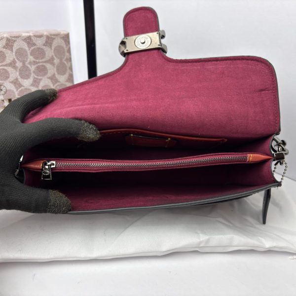 LATEST EDITION COACHH TABBY SHOULDER BAG - Image 4