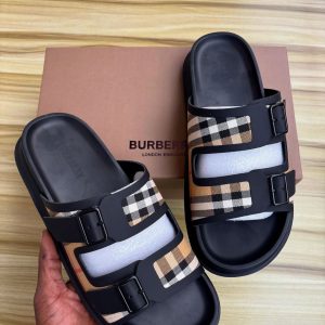 BURBERRYY PREMIUM SLIDE