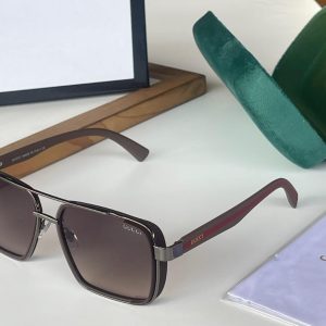 GUCCII SUNGLASSESS
