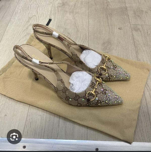 GUCCII LEATHER HEELS - Image 2