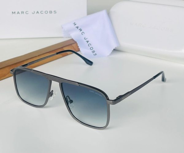 MARCC JACOBSS SUNGLASSESS - Image 5