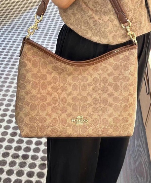 COACHH LAUREL IN SIGNATURE CANVAS LEATHER SHOULDER HOBO BAG - Image 3