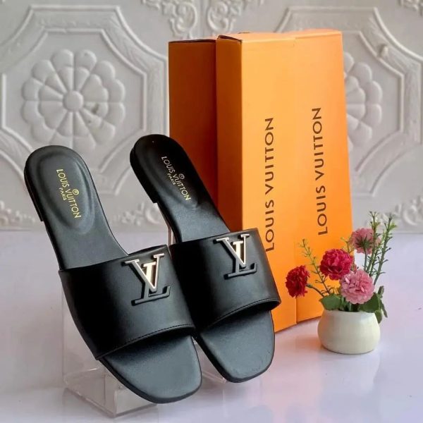 Louiss Vuittonn Slip On Slide - Image 2