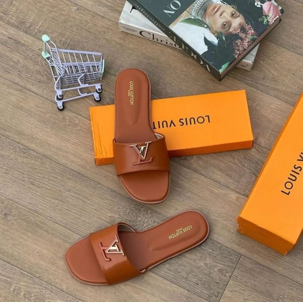 Louiss Vuittonn Slip On Slide - Image 3