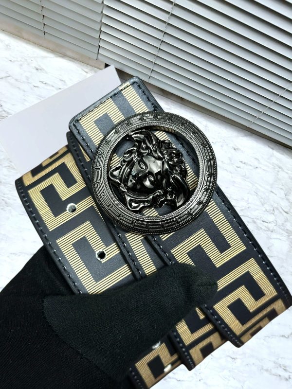 VERSACEE - Image 8