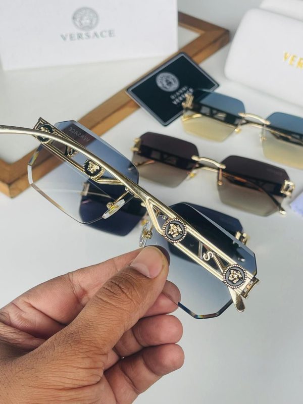 VERSACEE-SUNGLASSESS - Image 3