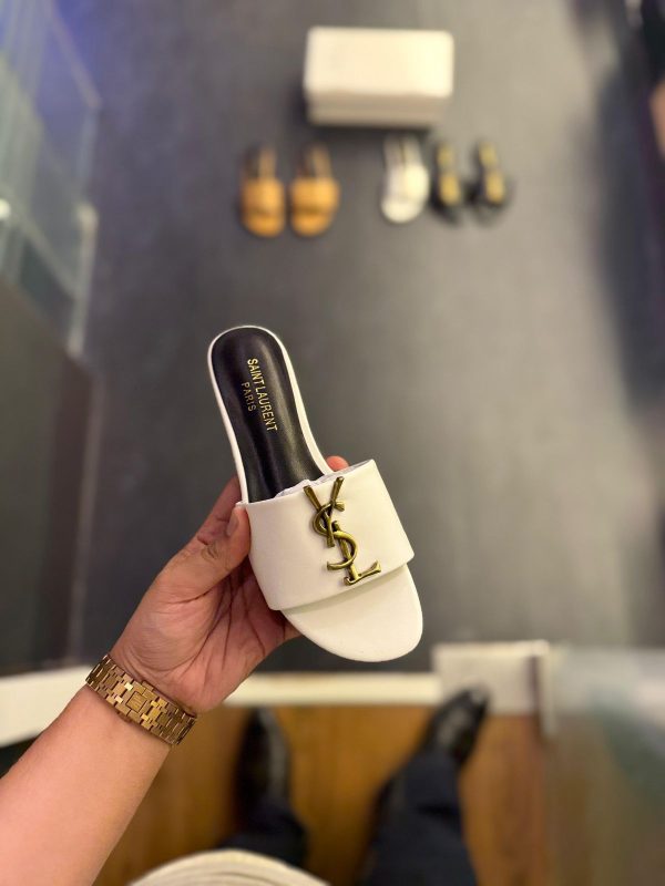 YSLL-SAINT LAURENT PARIS MULES
