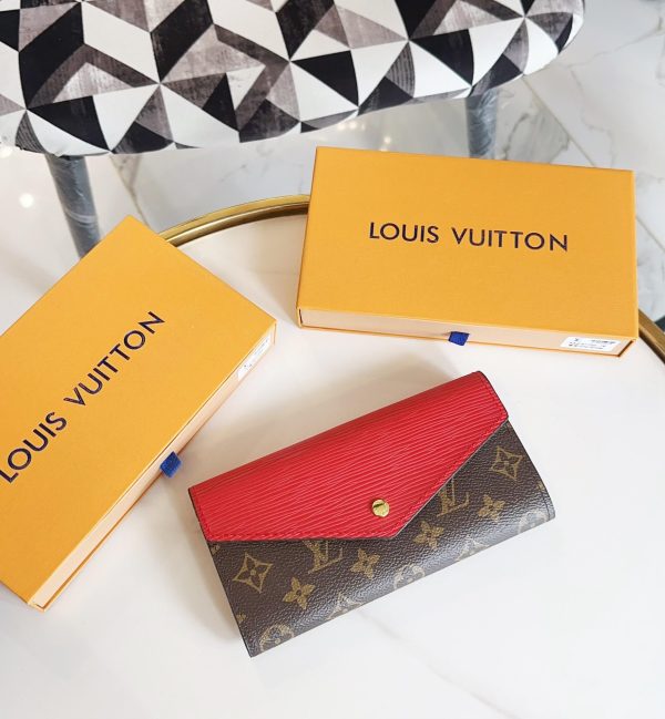 LOUISS VUITTONN WALLET - Image 3