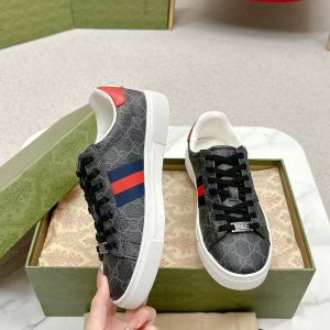 GUCCII WOMENS ACE SNEAKERS