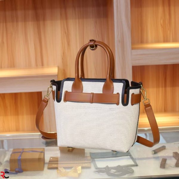 BURBERRYY  HORSEFERRY CANVAS TOTE BAG - Image 5