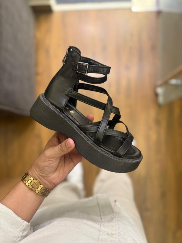 ZARA- STRAPPY PLATFORM SANDALS FOR GIRLS IN TWO AMAZING COLOURS - Image 9