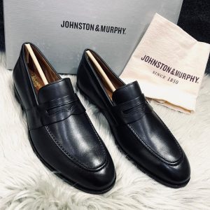 JOHNSTONN & MURPHY