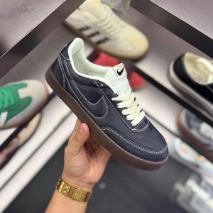NIKEE KILLSHOT 2
