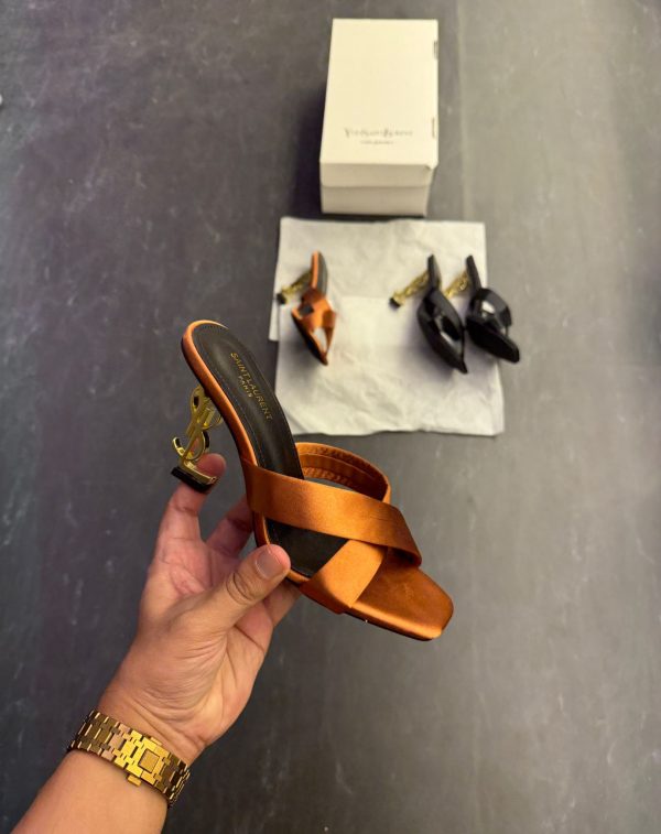 YSLL-SAINT LAURENT OPYUM HEELS - Image 2