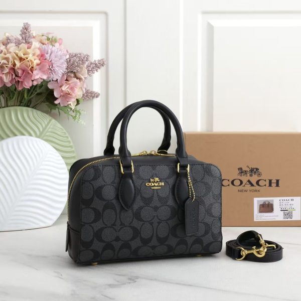 LATEST COACHH SPEEDY LOOK BAG - Image 4