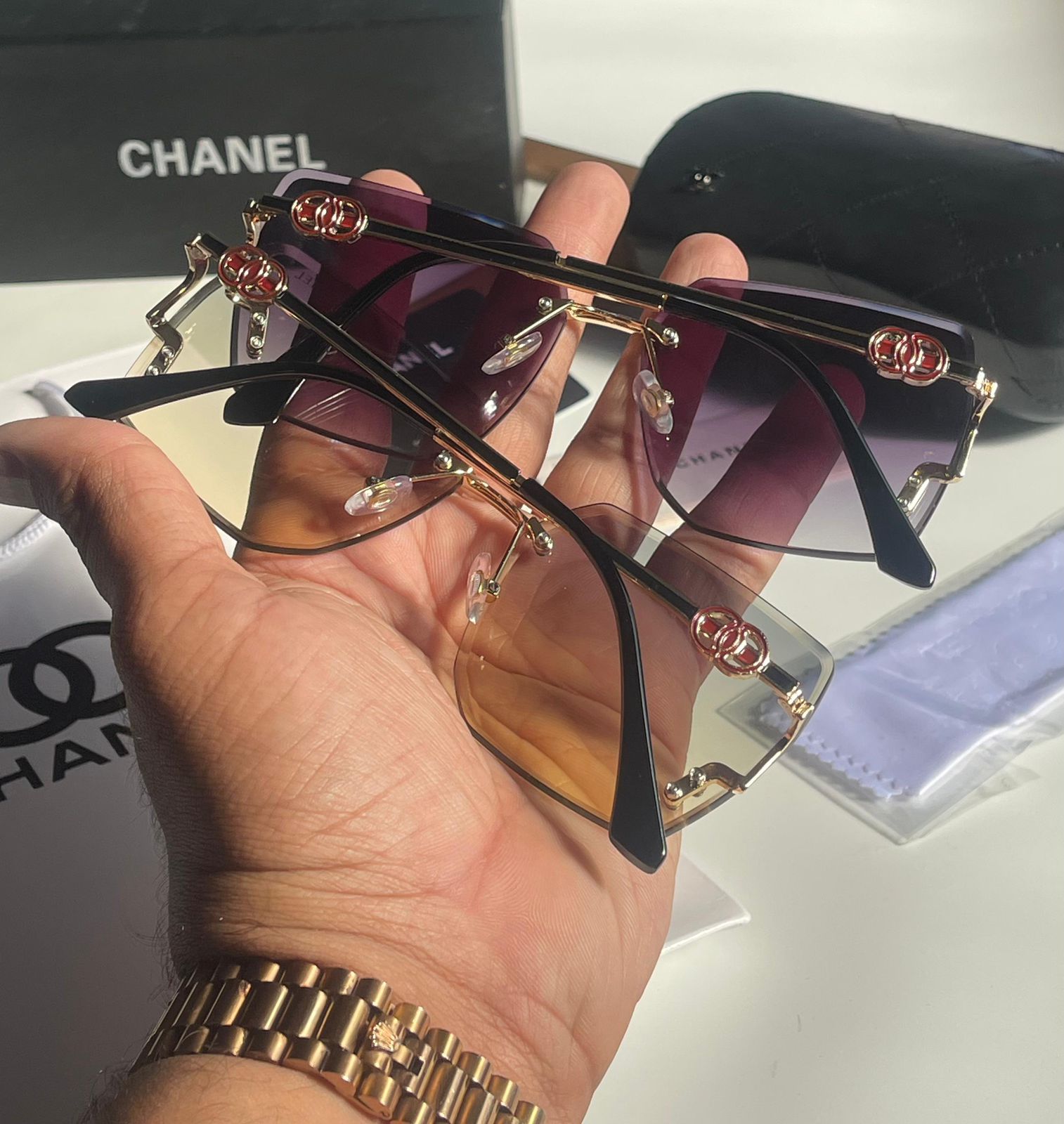 CHANELL-SUNGLASSES - Image 4