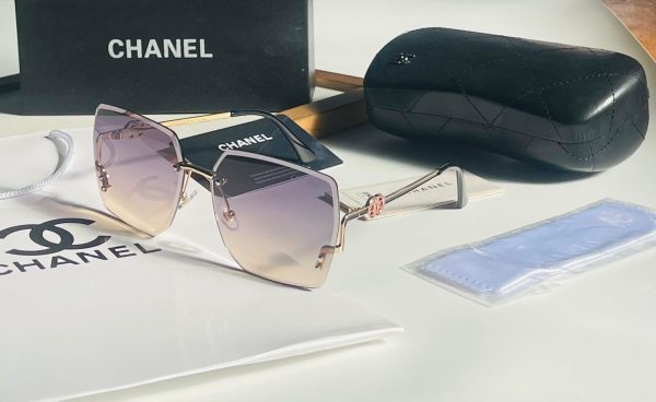 CHANELL-SUNGLASSES