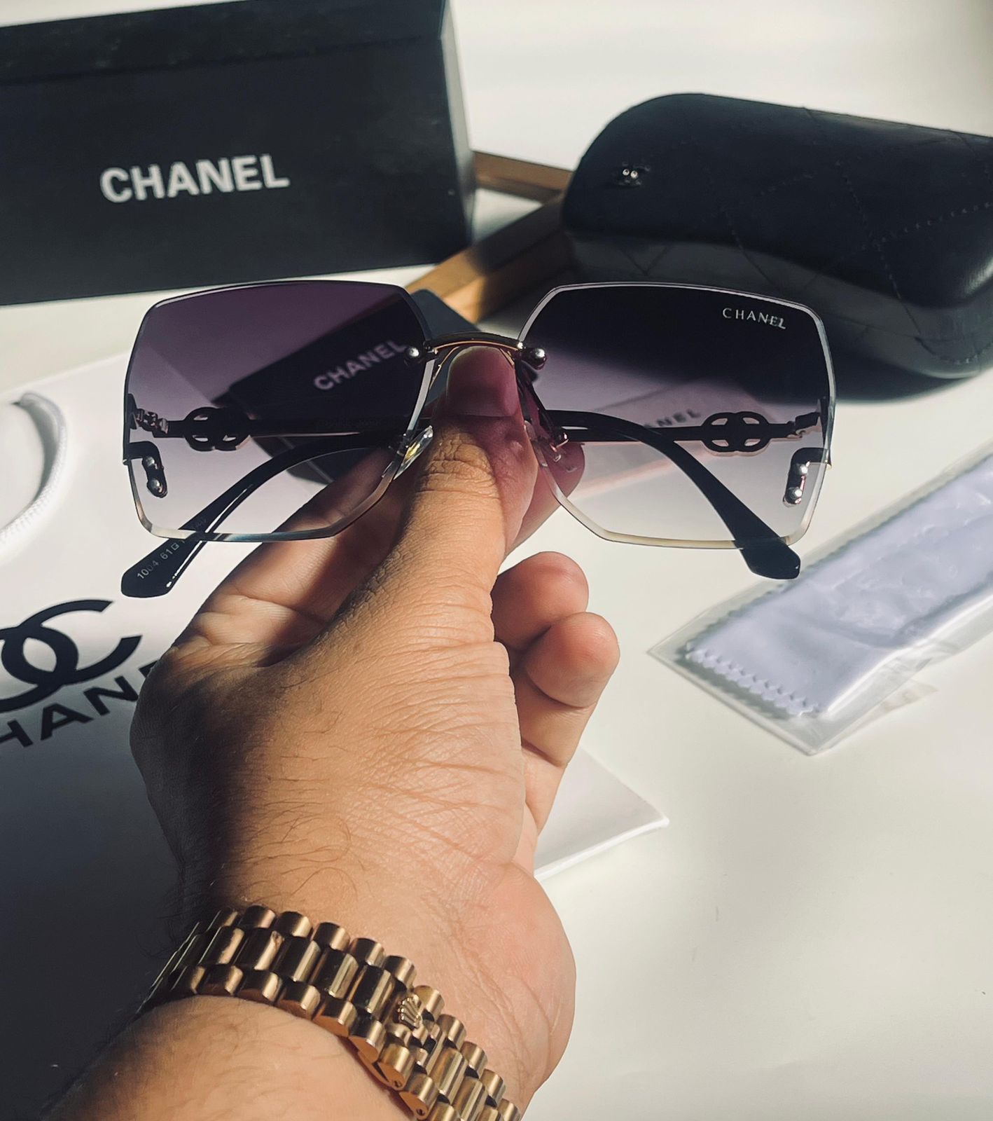 CHANELL-SUNGLASSES - Image 11