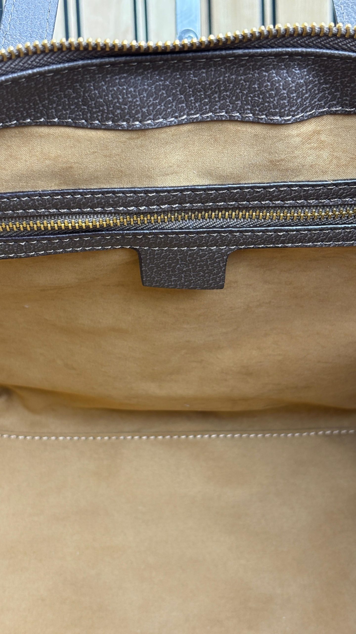 GUCCII OPEDIA MEDIUM TOPHANDAL BAG - Image 5